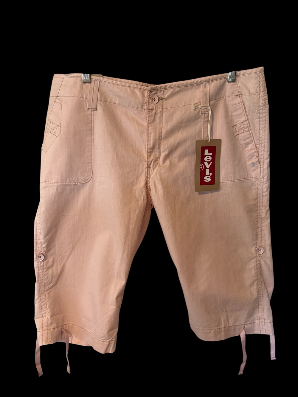 Levi's Women’s  Light Pinkish/Peach Capri Shorts